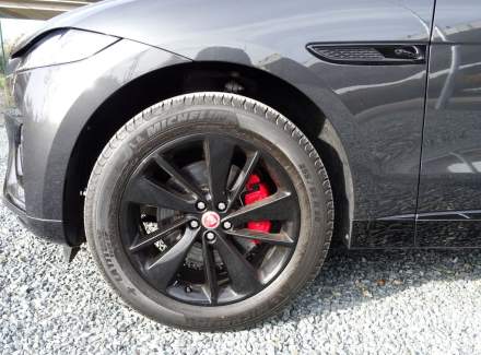 Jaguar - F-Pace