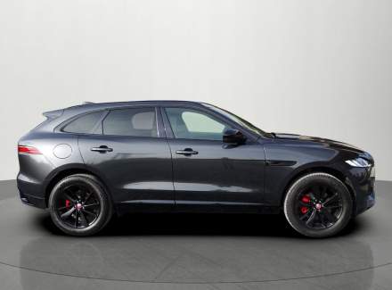 Jaguar - F-Pace