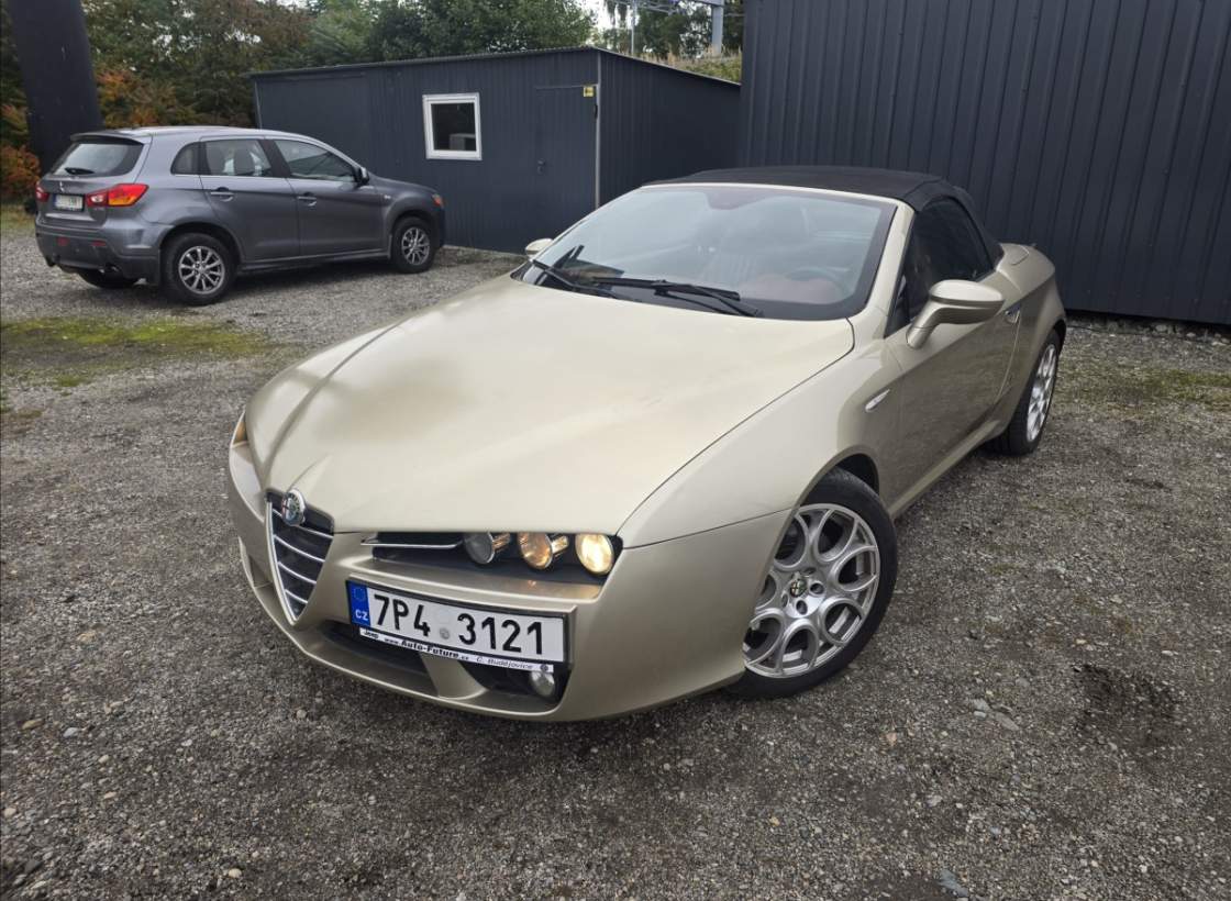 Alfa Romeo - Spider