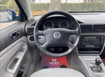 Volkswagen - Passat