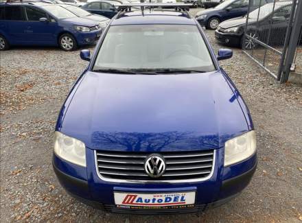 Volkswagen - Passat