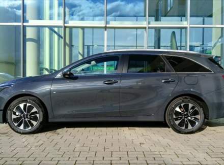 Kia - Cee'd