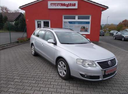 Volkswagen - Passat