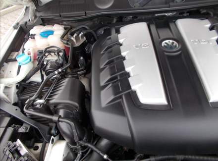 Volkswagen - Touareg