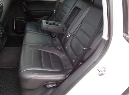 Volkswagen - Touareg