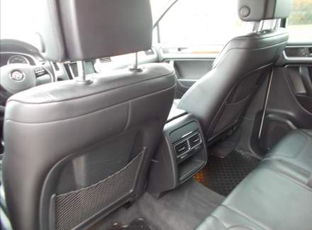 Volkswagen - Touareg