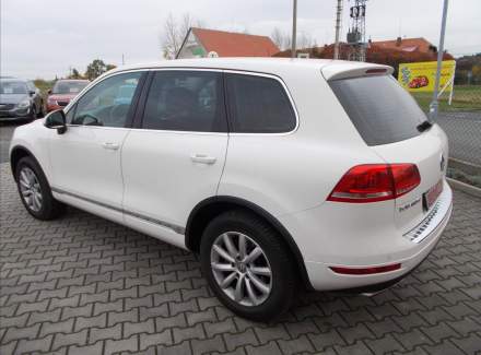 Volkswagen - Touareg