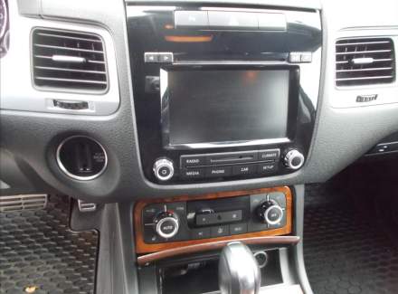 Volkswagen - Touareg