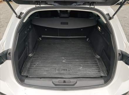 Peugeot - 308