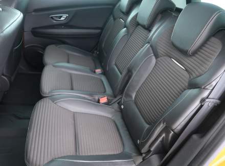 Renault - Scenic