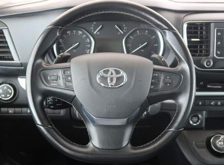 Toyota - Proace