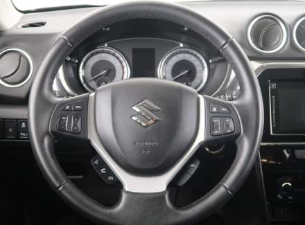 Suzuki - Vitara