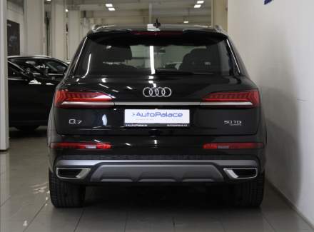 Audi - Q7