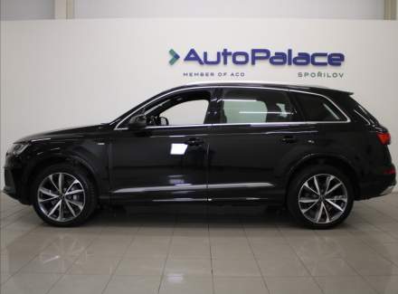 Audi - Q7