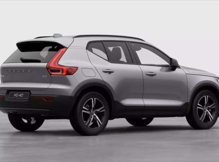 Volvo - XC40