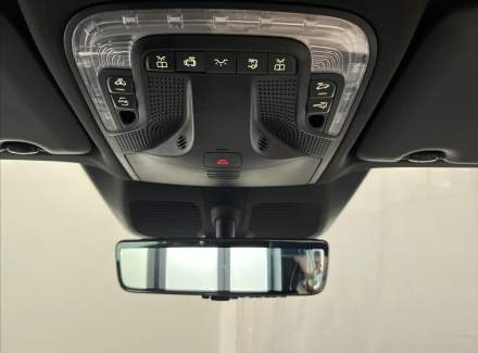 Mercedes-Benz - V-class