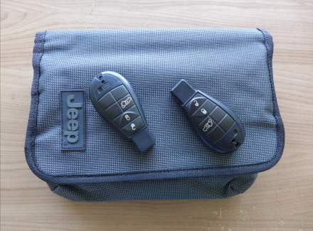 Jeep - Grand Cherokee