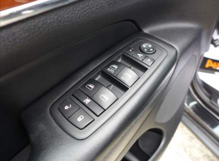 Jeep - Grand Cherokee