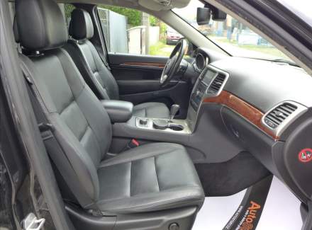Jeep - Grand Cherokee