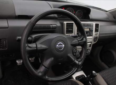 Nissan - X-Trail