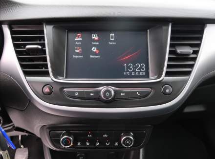 Opel - Crossland X