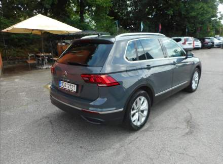 Volkswagen - Tiguan