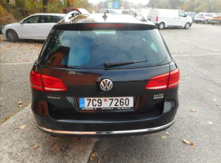 Volkswagen - Passat