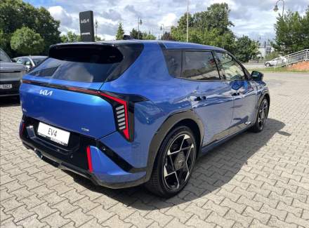 Kia - EV4