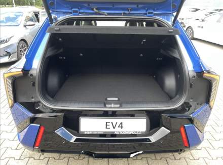 Kia - EV4