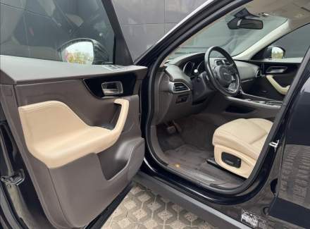 Jaguar - F-Pace