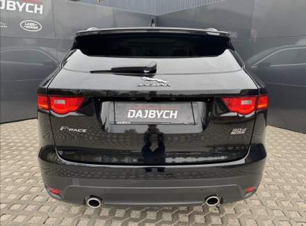 Jaguar - F-Pace