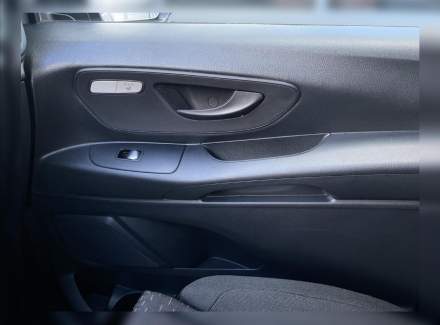 Mercedes-Benz - Vito