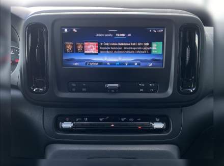 Mercedes-Benz - Vito