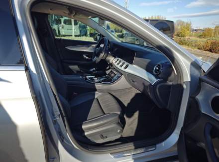 Mercedes-Benz - E-class