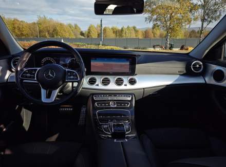 Mercedes-Benz - E-class