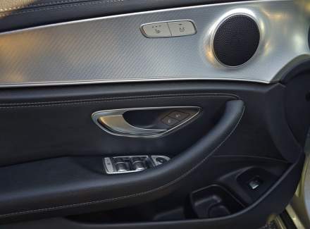Mercedes-Benz - E-class