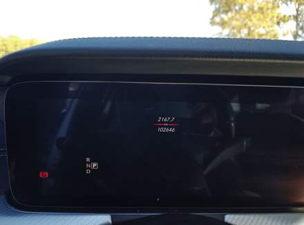 Mercedes-Benz - E-class