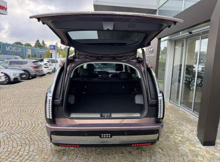 Hyundai - IONIQ 9