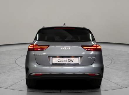 Kia - Cee'd