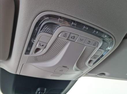 Mercedes-Benz - V-class