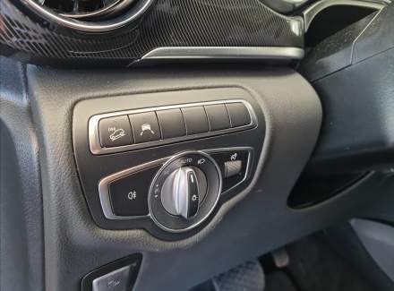 Mercedes-Benz - V-class