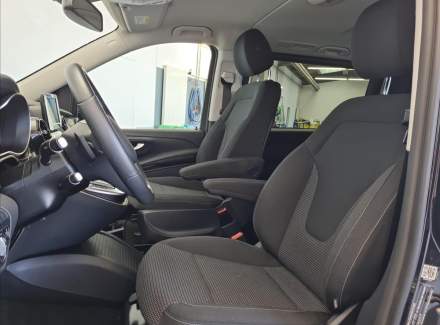 Mercedes-Benz - V-class