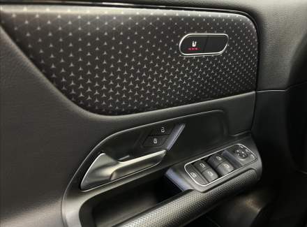 Mercedes-Benz - B-class