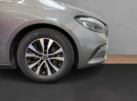 Mercedes-Benz - B-class