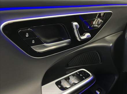 Mercedes-Benz - E-class