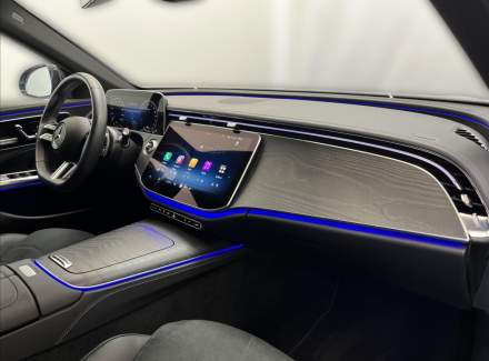 Mercedes-Benz - E-class