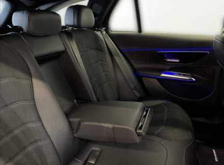 Mercedes-Benz - E-class