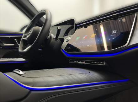 Mercedes-Benz - E-class