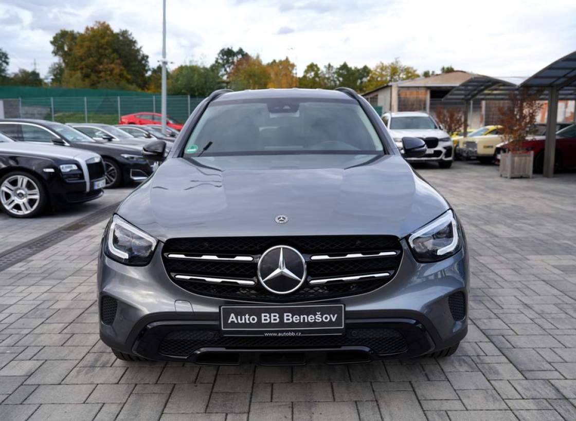 Mercedes-Benz - GLC