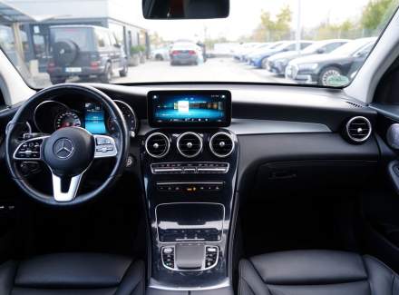 Mercedes-Benz - GLC